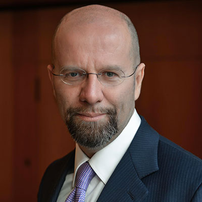 Speaker Image Description